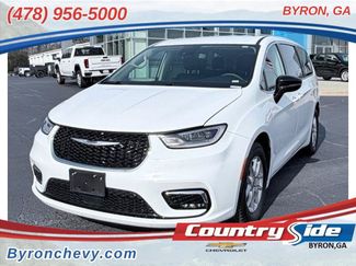 Used 2024 Chrysler Pacifica Touring-L FWD video 1