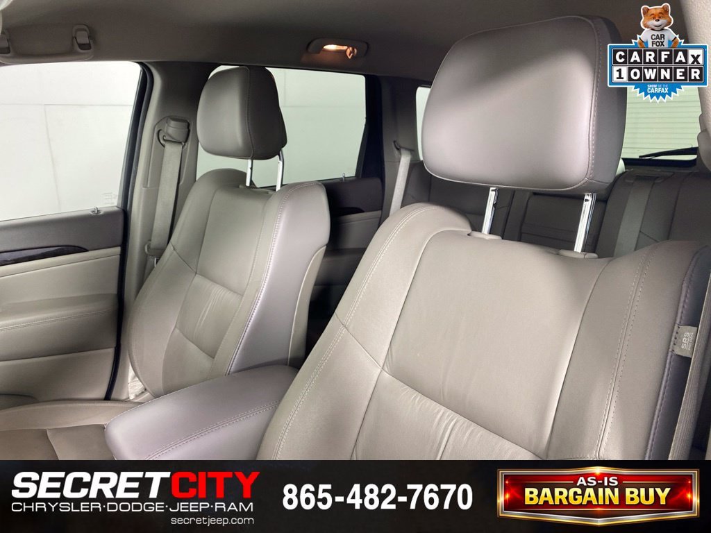 Used 2013 Jeep Grand Cherokee Laredo AWD/4WD image 9