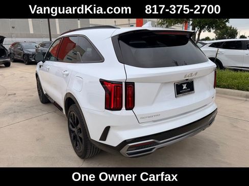 Used 2023 Kia Sorento SX AWD/4WD image 2