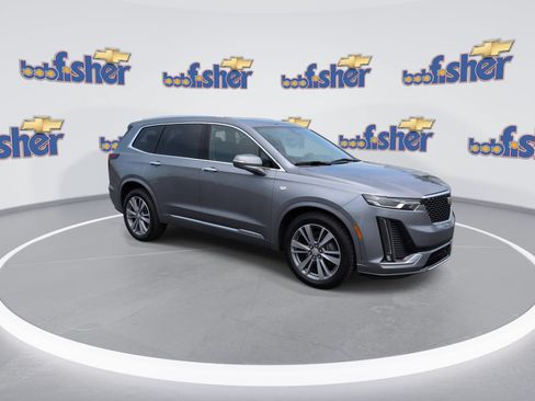 Certified 2020 Cadillac XT6 Premium Luxury AWD/4WD image 2