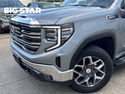 Used 2025 GMC Sierra 1500 SLT
