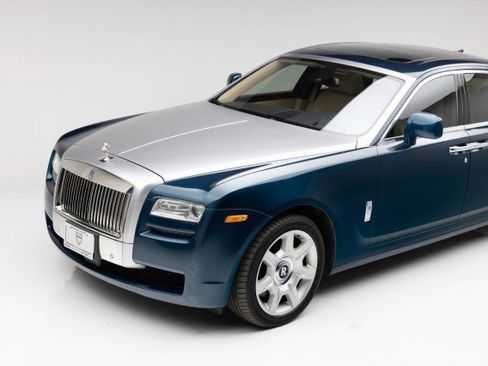 Used 2010 Rolls-Royce Ghost image 25