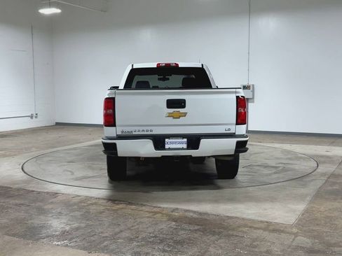 Used 2019 Chevrolet Silverado 1500 LT w/ All Star Edition AWD/4WD image 8