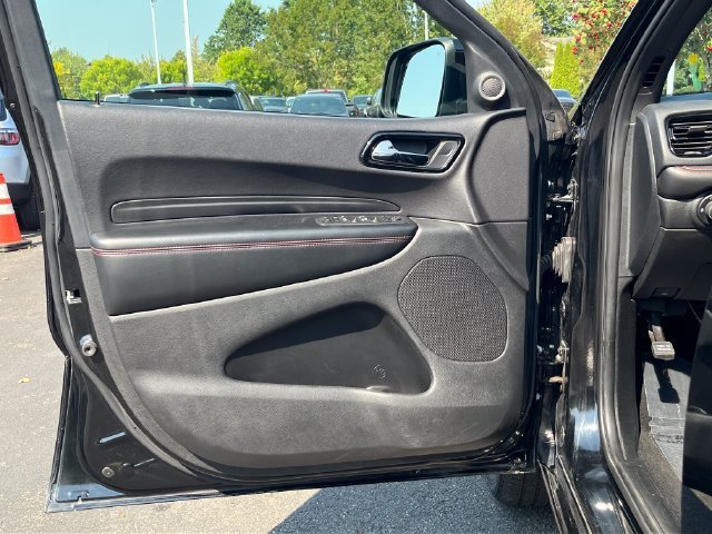 Used 2025 Dodge Durango GT AWD/4WD image 17