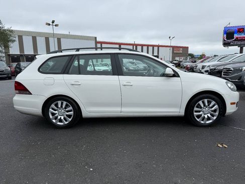 Used 2011 Volkswagen Jetta S FWD image 4