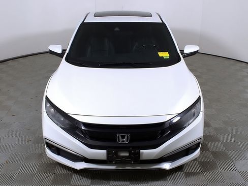 Used 2019 Honda Civic EX image 4