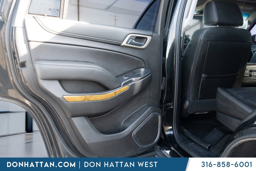 Used 2017 GMC Yukon Denali w/ Open Road Package AWD/4WD image 17