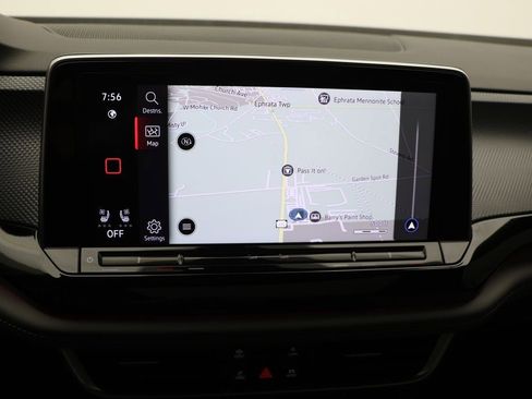 Used 2024 Volkswagen Atlas Cross Sport SEL R-Line image 23