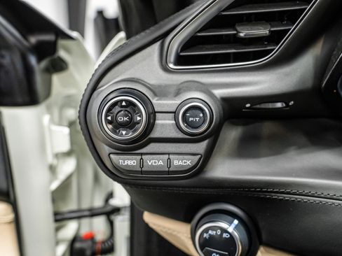 Used 2018 Ferrari 488 Spider image 25