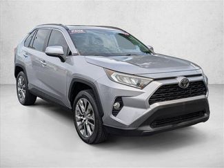 Used 2019 Toyota RAV4 XLE Premium FWD video 3