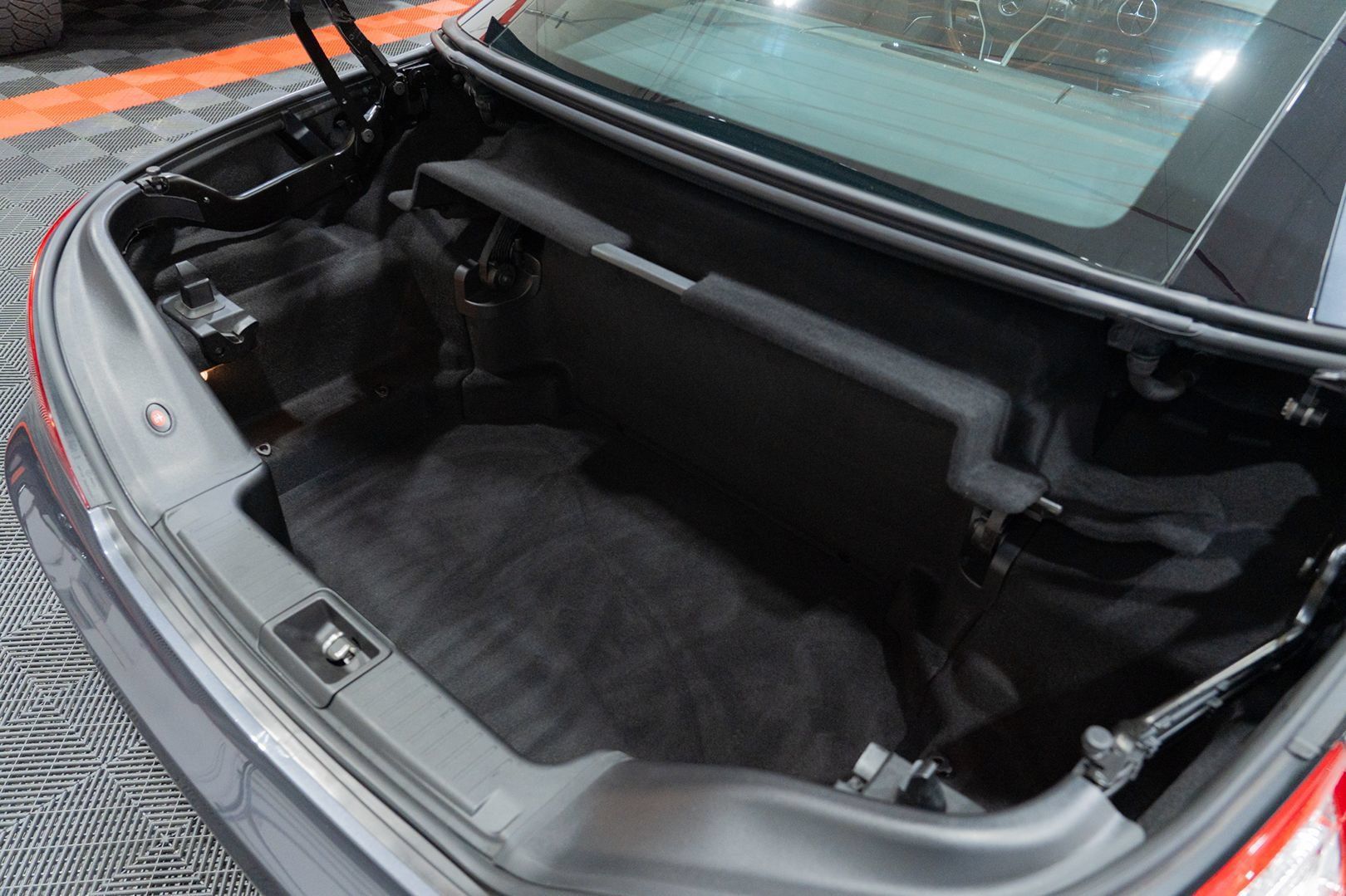 Used 2013 Mercedes-Benz SL 550 image 54