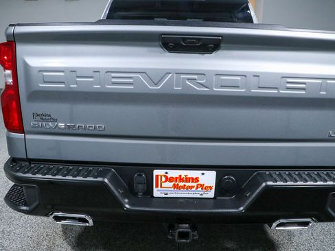 Used 2024 Chevrolet Silverado 1500 LT Trail Boss w/ Protection Package AWD/4WD image 8