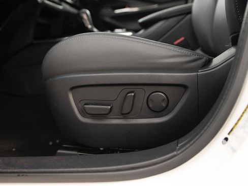 Used 2023 MAZDA CX-30 AWD 2.5 S w/ Preferred Package image 13