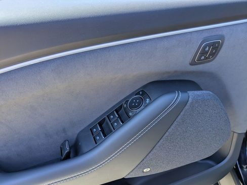Certified 2025 Ford Mustang Mach-E GT AWD/4WD image 17
