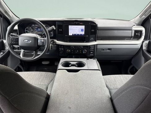 Certified 2025 Ford F250 XLT AWD/4WD image 19