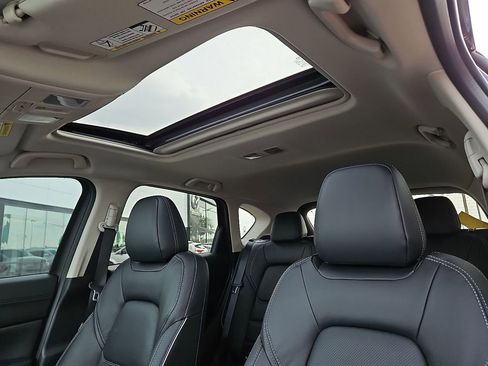 New 2025 MAZDA CX-5 AWD 2.5 S w/ Premium Plus Pkg image 15