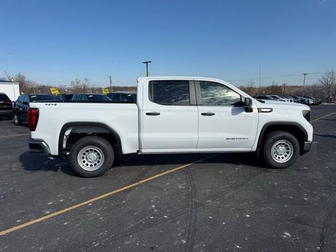 New 2026 GMC Sierra 1500 Pro AWD/4WD image 2