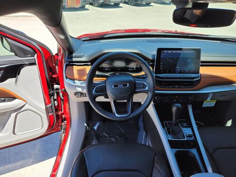 Used 2023 Jeep Compass Limited w/ Elite Group image 18