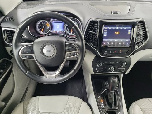 Used 2019 Jeep Cherokee Limited w/ Luxury Group image 22