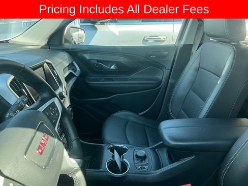 Used 2023 GMC Terrain SLT AWD/4WD image 7