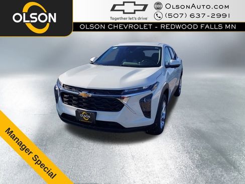 New 2026 Chevrolet Trax LS w/ LS Convenience Package image 1