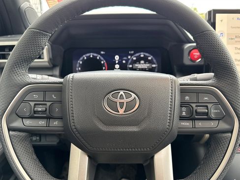 New 2025 Toyota Tacoma TRD Off-Road AWD/4WD image 23