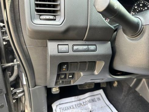 Used 2022 Nissan Frontier S w/ Technology Package image 21