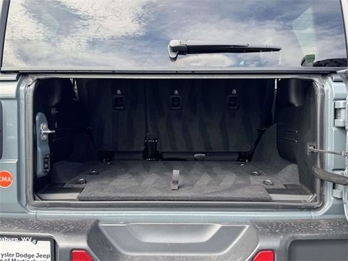 Used 2024 Jeep Wrangler Willys image 18