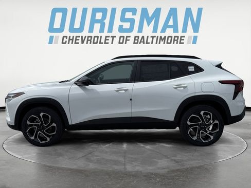 New 2026 Chevrolet Trax RS w/ Driver Confidence Package FWD image 3