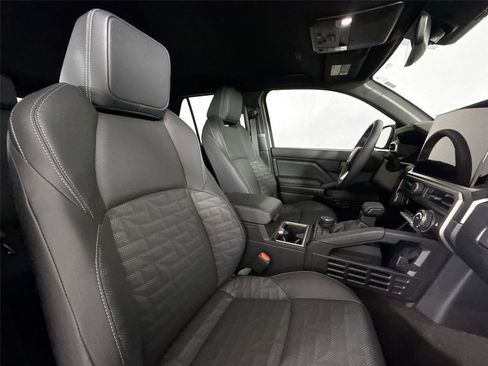 Certified 2026 Toyota 4Runner TRD Off-Road Premium image 43