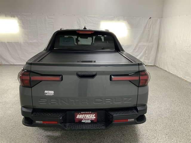Used 2023 Hyundai Santa Cruz SEL w/ Activity Package FWD image 7