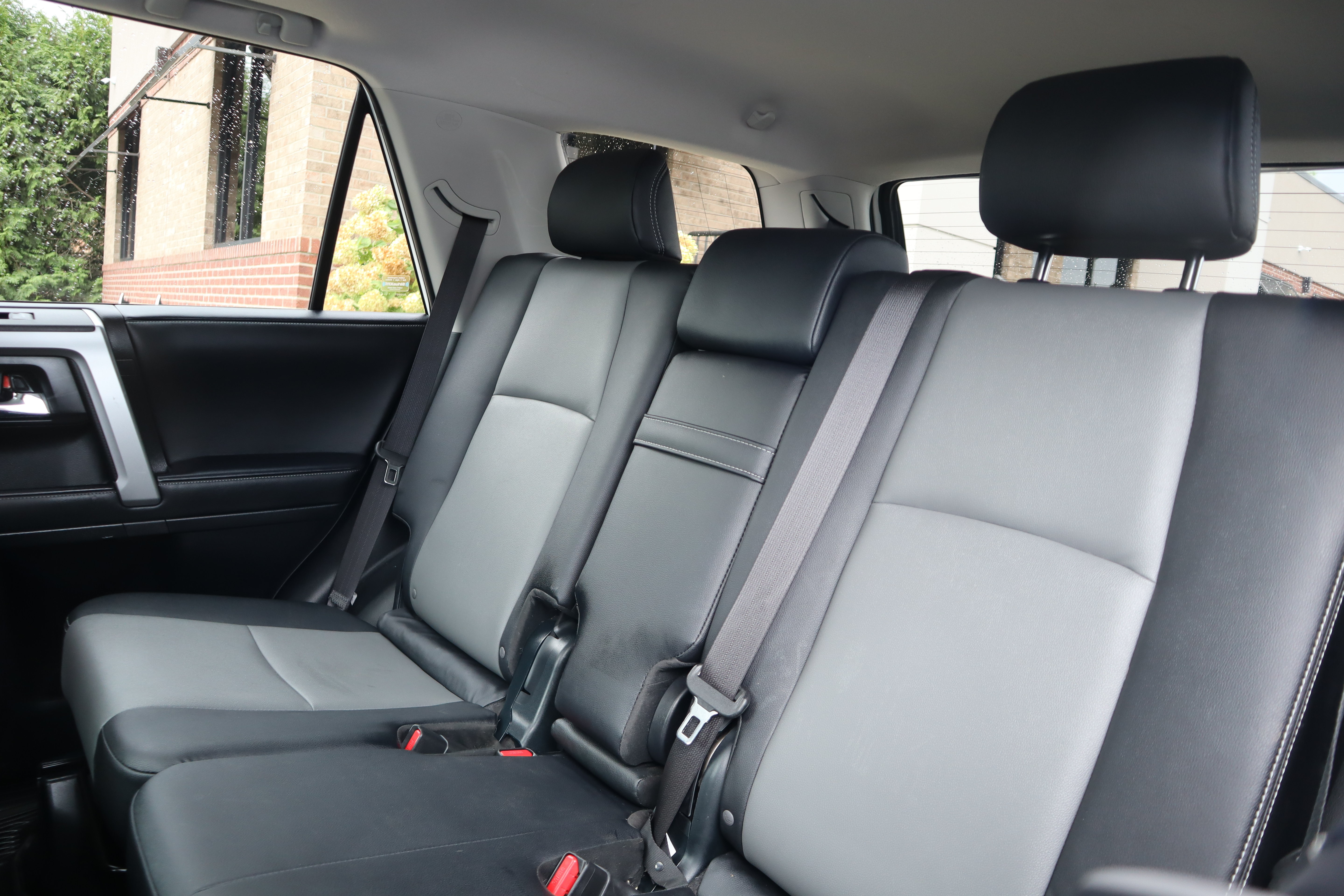 Used 2023 Toyota 4Runner SR5 Premium w/ Moonroof Package AWD/4WD image 23