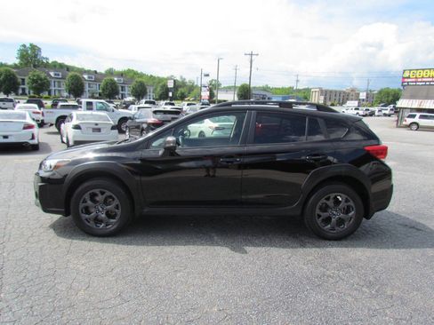 Used 2021 Subaru Crosstrek 2.5i Sport w/ Moonroof Package image 4