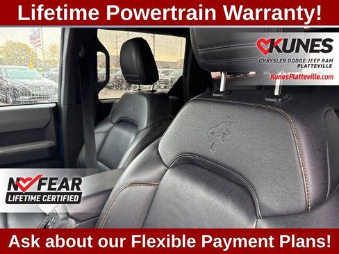 Used 2023 Ford Bronco Badlands image 21