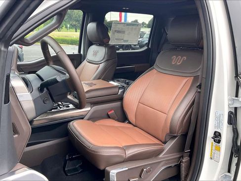 New 2025 Ford F150 King Ranch w/ FX4 Off-Road Package image 9