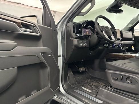 New 2026 GMC Sierra 1500 Elevation w/ Elevation Premium Package image 15