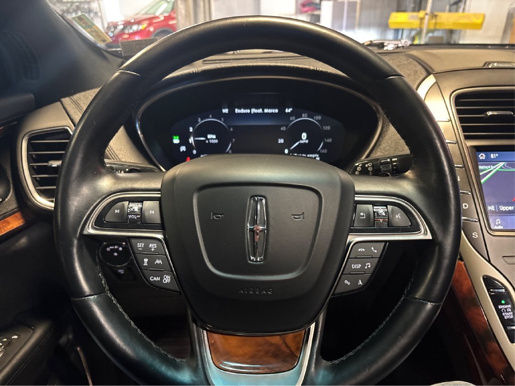 Used 2020 Lincoln Nautilus Reserve AWD/4WD image 30
