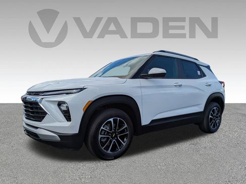 New 2026 Chevrolet TrailBlazer LT image 2