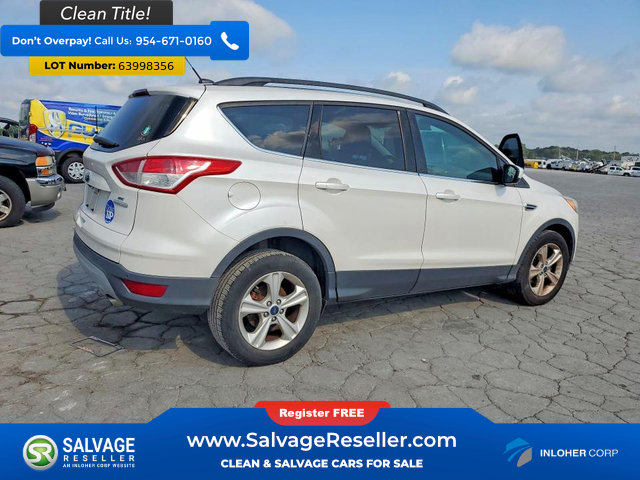 Used 2016 Ford Escape SE w/ Equipment Group 201A FWD image 4