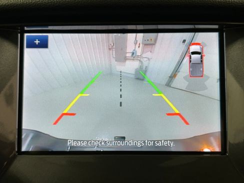 Used 2019 Ford Ranger Lariat w/ Black Appearance Package image 9