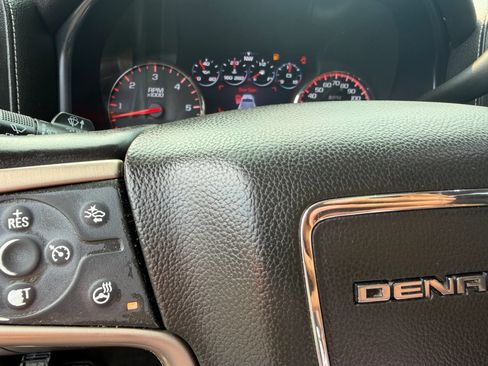 Used 2014 GMC Sierra 1500 Denali w/ Driver Alert Package AWD/4WD image 16