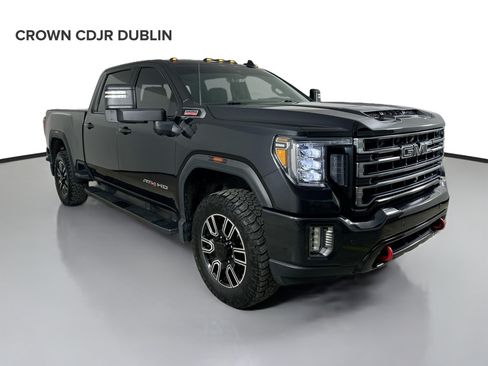 Used 2020 GMC Sierra 2500 AT4 w/ AT4 Premium Package AWD/4WD image 3
