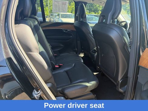 Used 2021 Volvo XC90 T6 Momentum AWD/4WD image 25