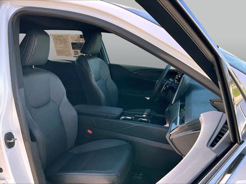 Used 2026 Lexus RX 350 FWD w/ Accessory Package (Z1) image 9
