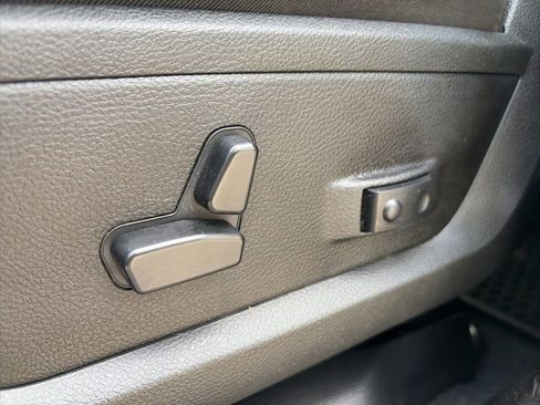 Used 2024 RAM 2500 Laramie w/ Safety Group AWD/4WD image 11