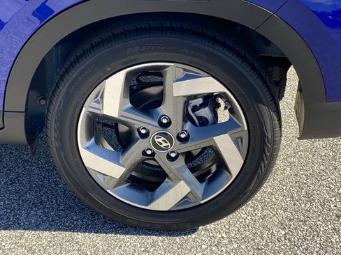 Used 2023 Hyundai Venue SEL w/ Cargo Package image 31