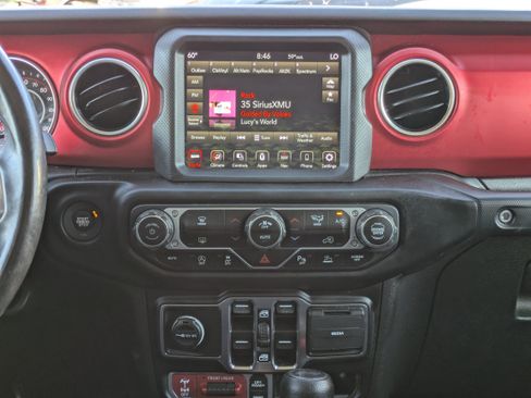 Used 2021 Jeep Wrangler Unlimited Rubicon image 15