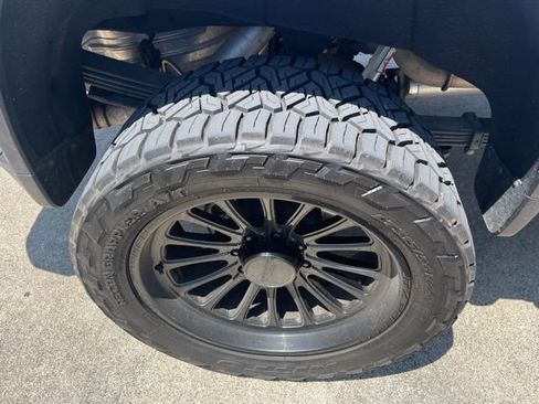 Used 2025 Chevrolet Silverado 2500 High Country AWD/4WD image 18