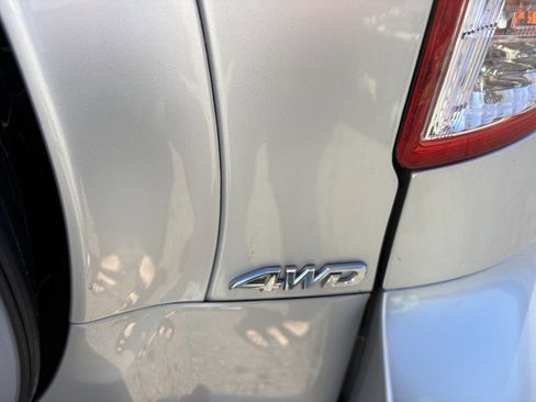 Used 2012 Toyota RAV4 4WD image 12