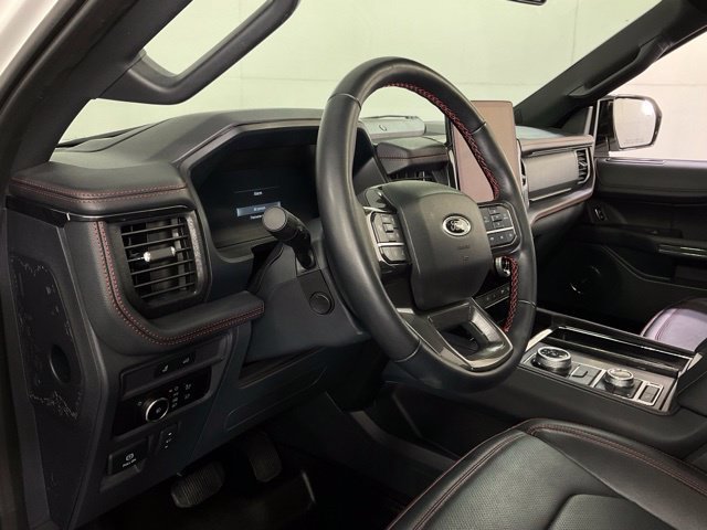 Used 2023 Ford Expedition Limited AWD/4WD image 25